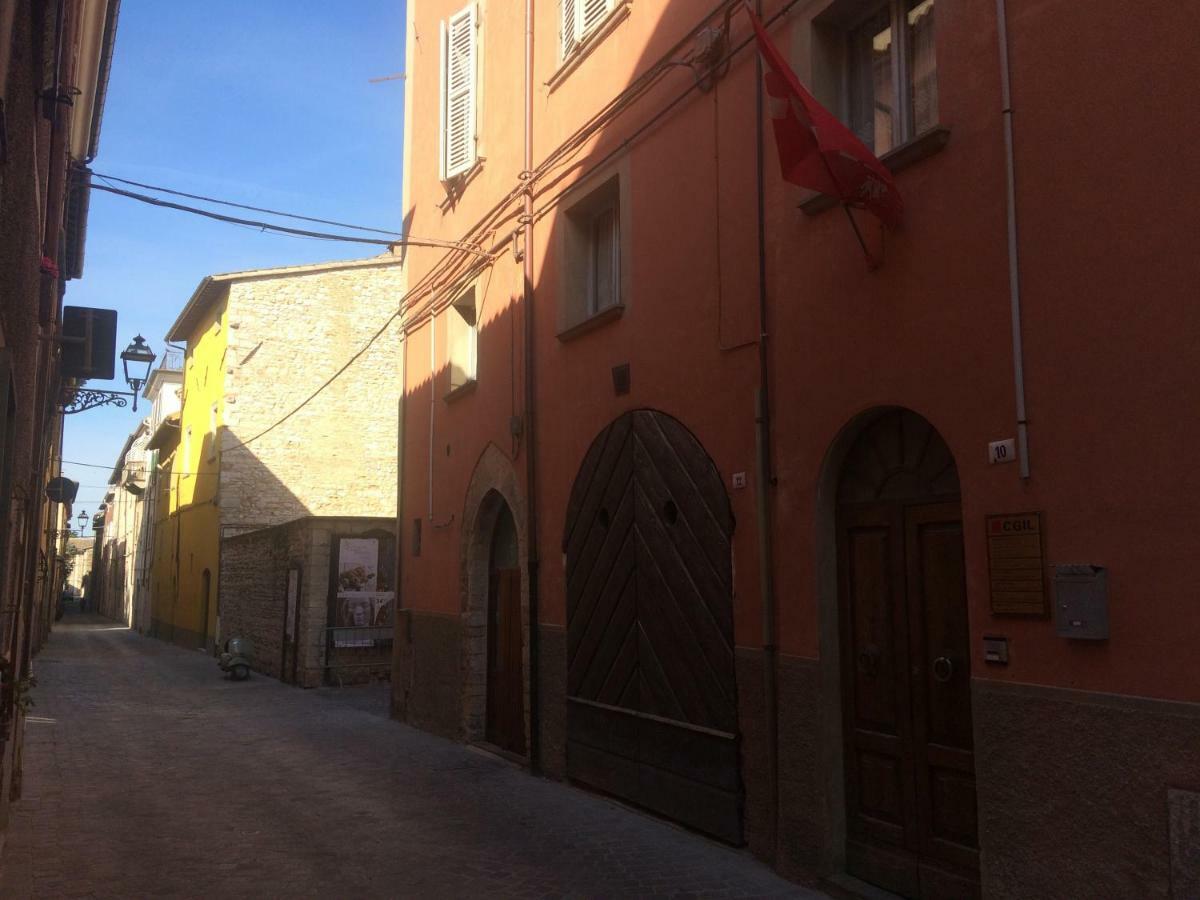 Bed & Breakfast Del Teatro Cagli Zewnętrze zdjęcie